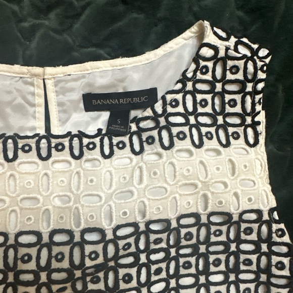 Banana Republic Rugby Stripe Lace Shell Top - Picture 5 of 6